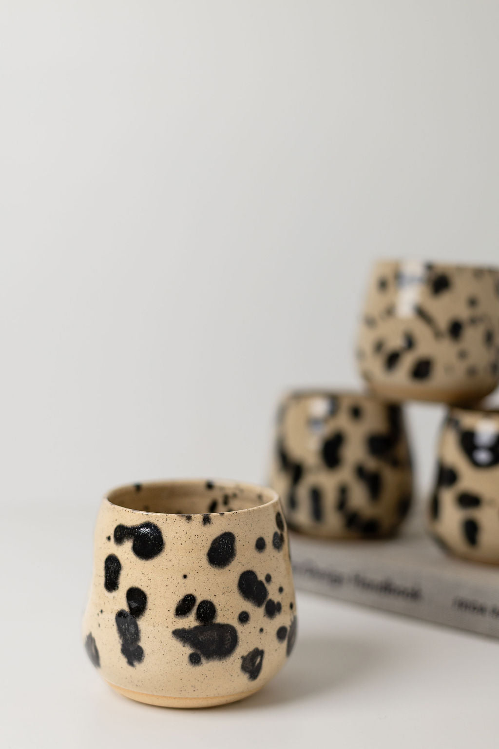 Fleck Pinch Mug